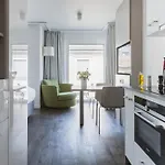 Base Hotel 4*