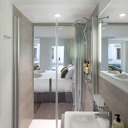 Hotel Base Nyon