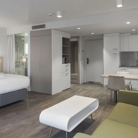 Szálloda Base Nyon