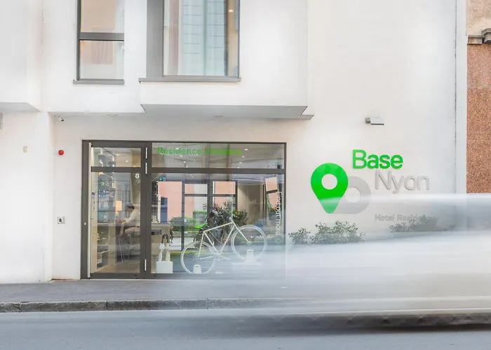 Base 4* Nyon